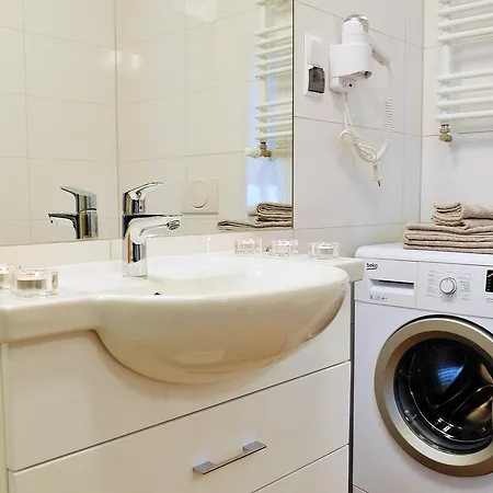 Apartamentyprzymorzu Solna 201 - W Centrum Blisko Morza