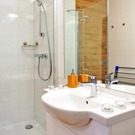 Apartamentyprzymorzu Solna 201 - W Centrum Blisko Morza Lejlighed *